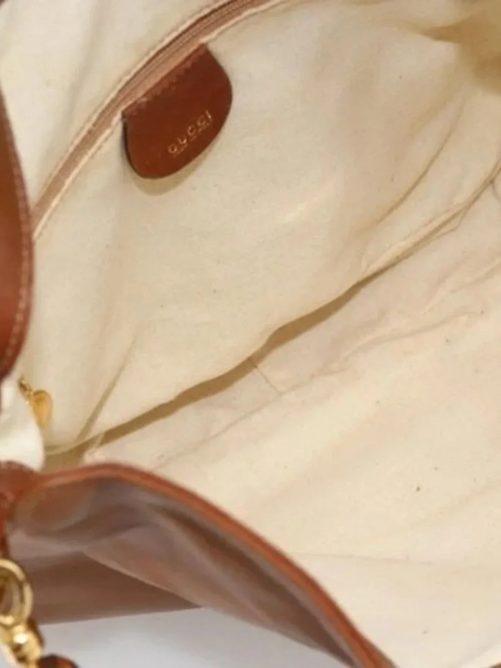 Gucci brand	gucci color	brown